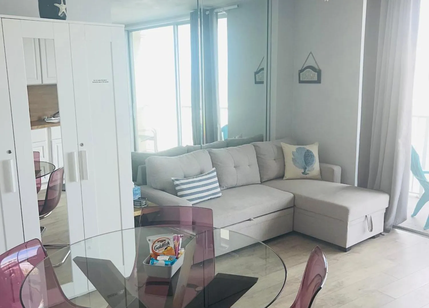 Oceanfront Oasis Apart otel Daytona Beach ABD